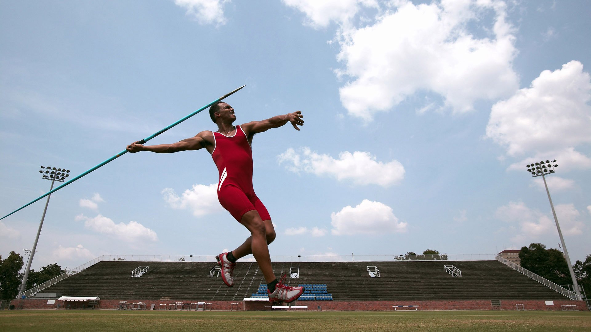 少年体操选拔赛涌现多位潜力选手，少年体操冠军